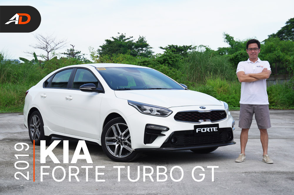  Revisión del Kia Forte Turbo GT 2019 - Detrás del volante |  Autodeal