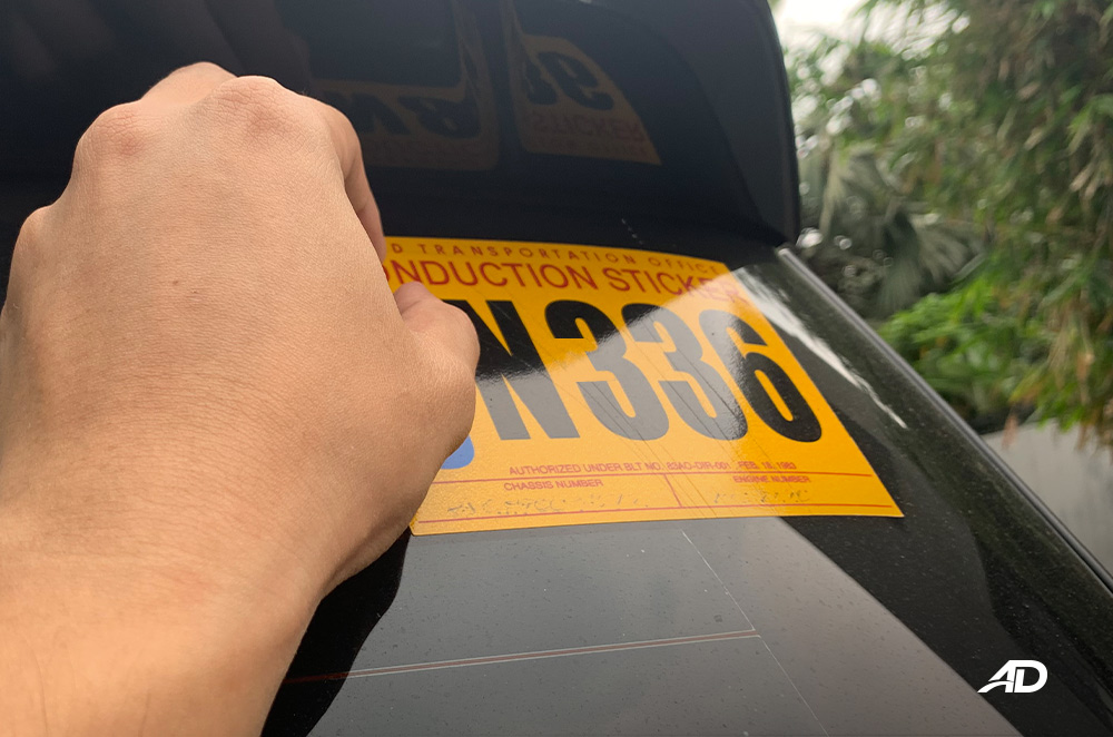 How Do I Remove a Sticker From My Car? 