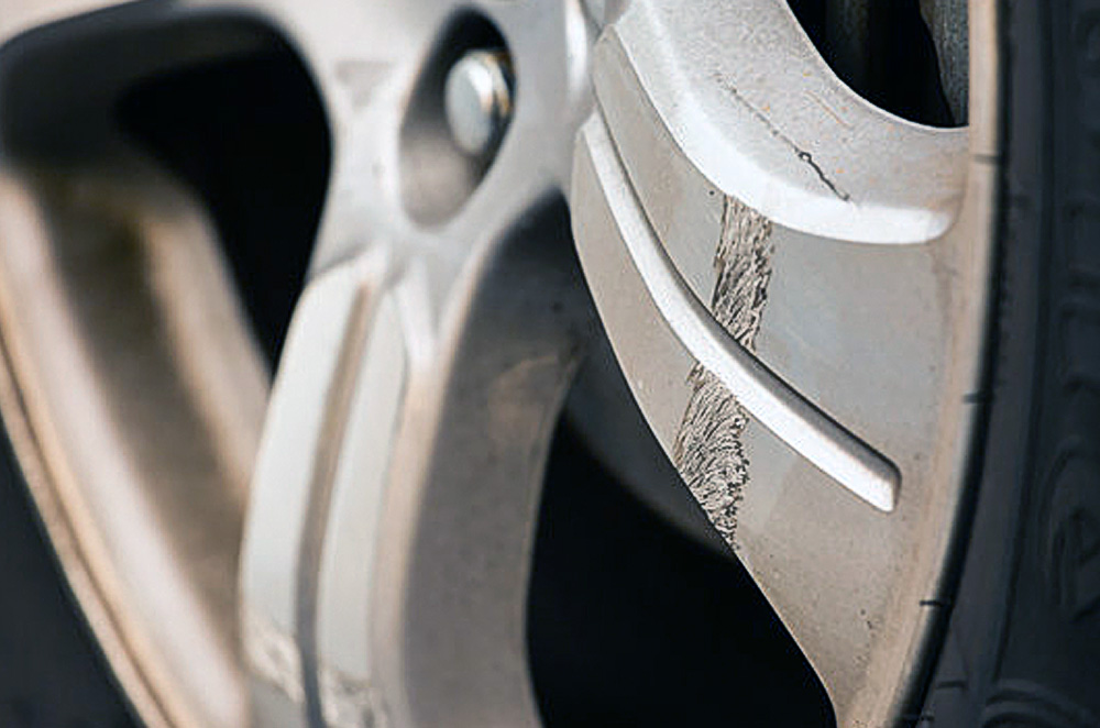 Types of wheel damage and how to protect from them | Autodeal