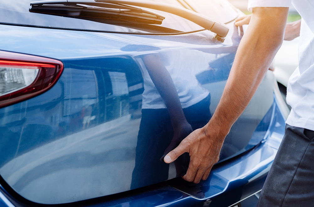 How to get out of a locked trunk 