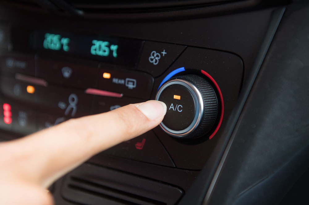 How to Turn Ac on in Car  